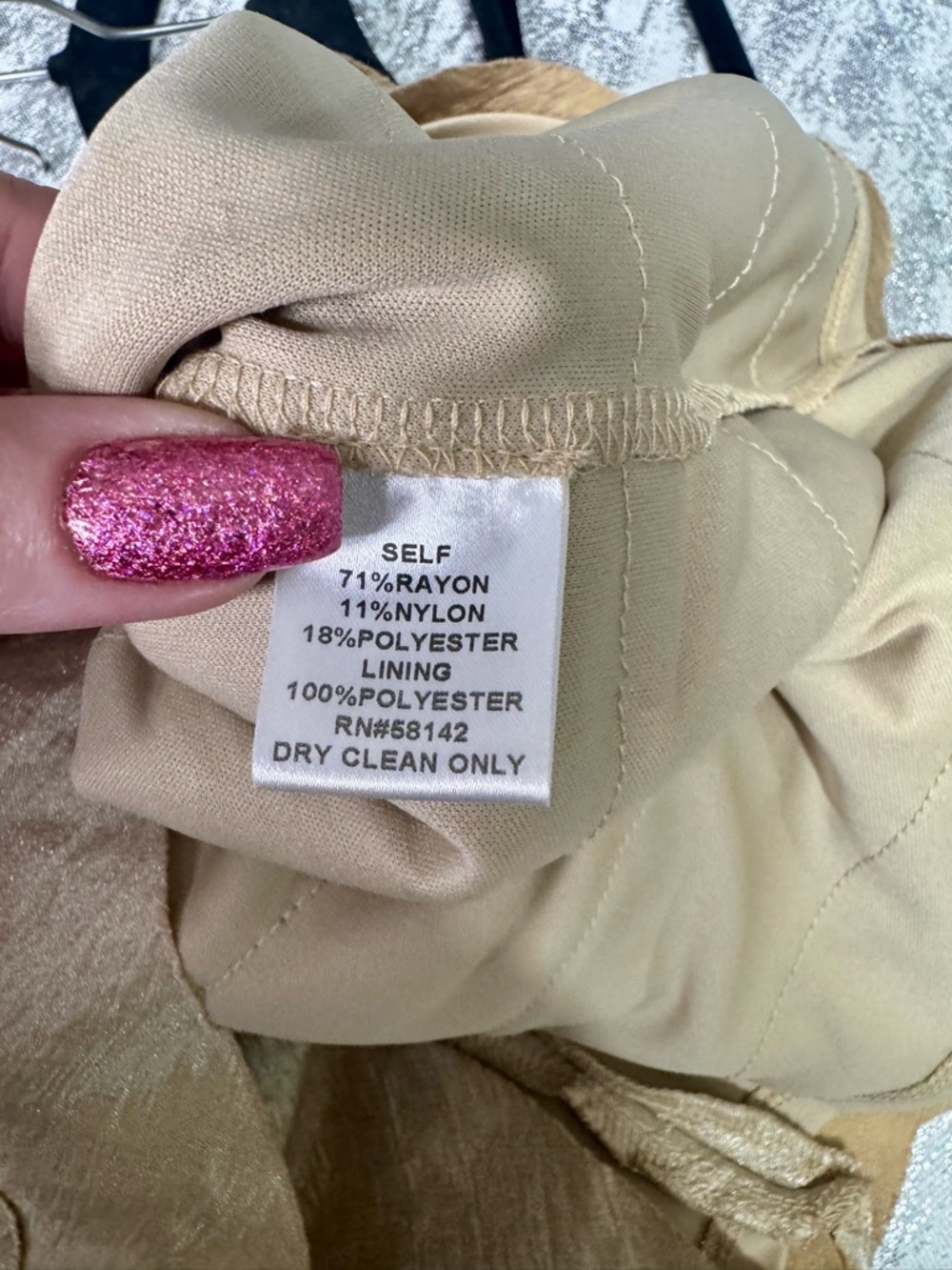 London Times Gold Satin Shutter Pleat Tiered Cocktail Party Dress Size 6 - Picture 11 of 11